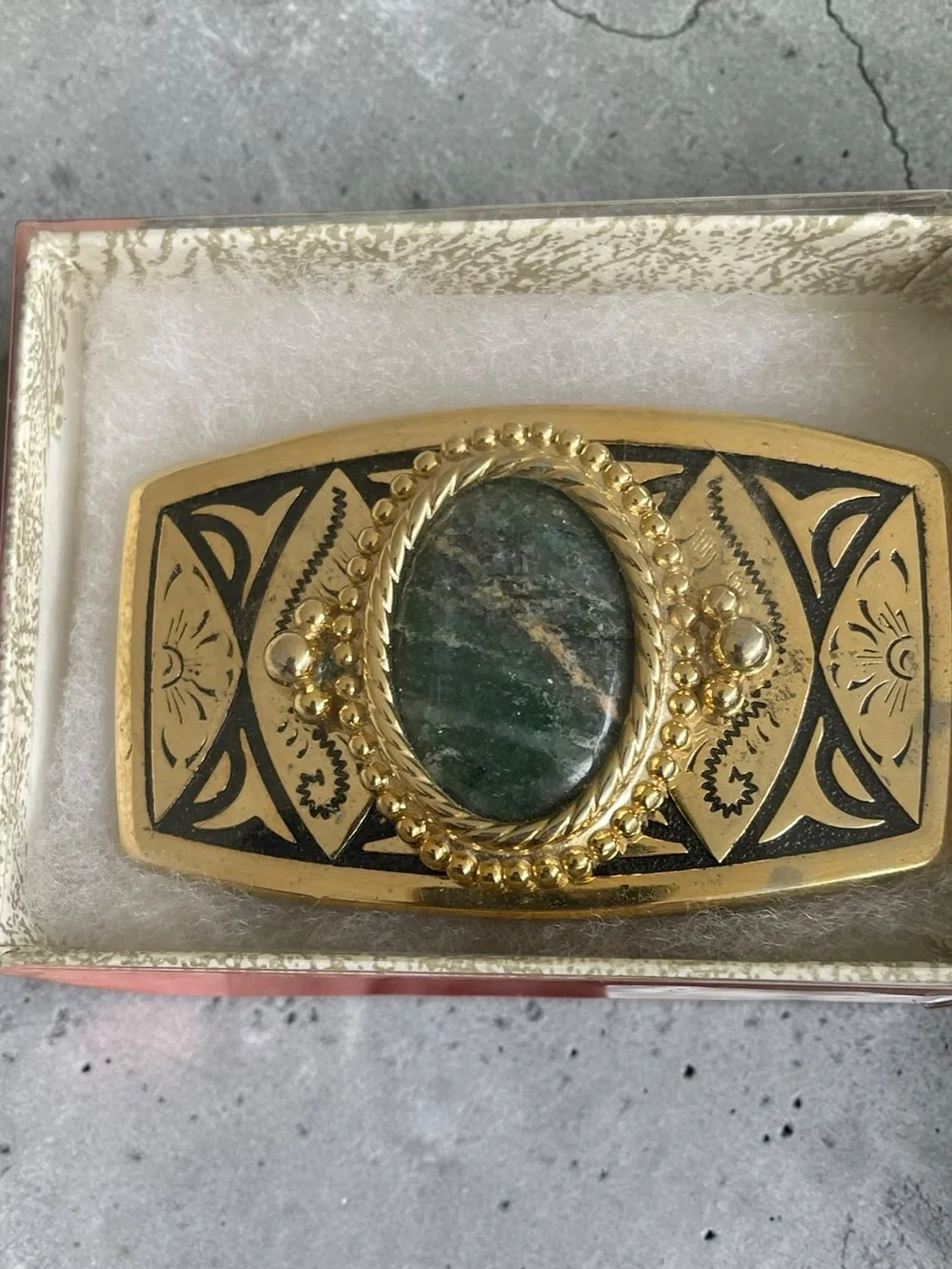 Vintage Aventurine Agate Cabochon Engraved Gold Tone Belt Buckle